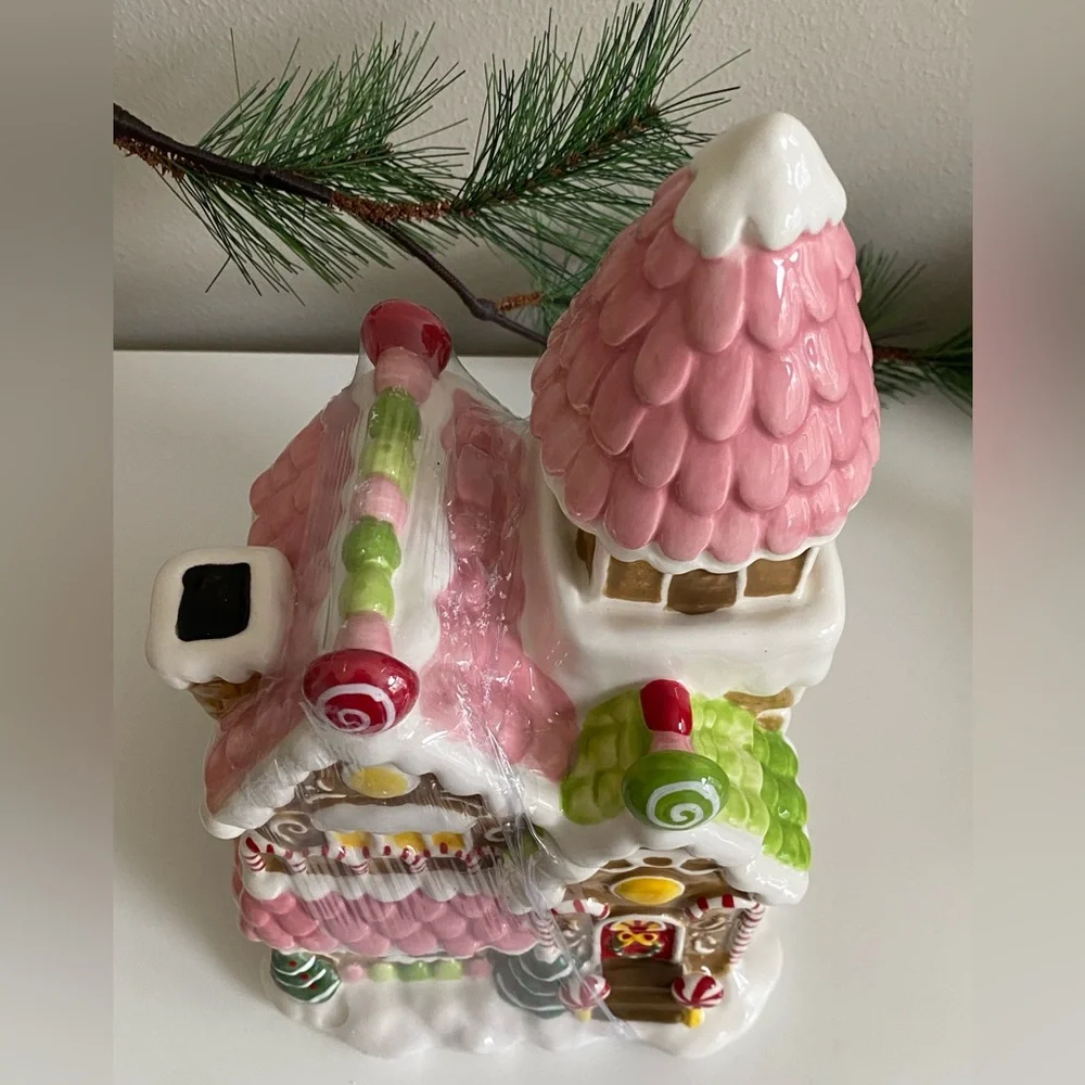 Pink Gingerbread House Cookie Jar, HTF